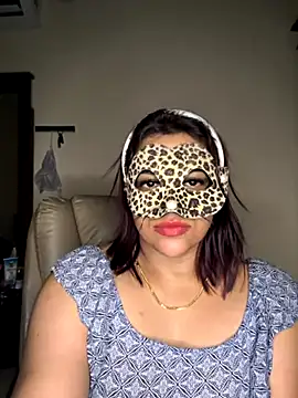 SLNatasha online show from 11-22-25, 10:25