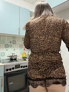 Risky-Flower online show from 12-22-25, 06:30