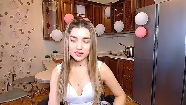 MaryamXSX online show from 09-11-25, 05:07