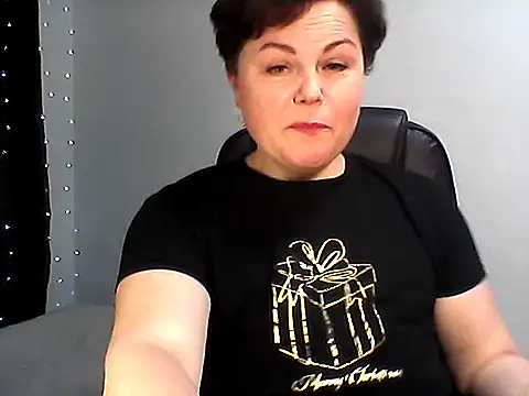 EllaLove2277 online show from 01-05-26, 06:33