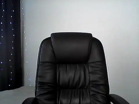 EllaLove2277 online show from 12-16-25, 08:18