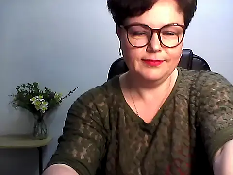 EllaLove2277 online show from 04-13-26, 11:58