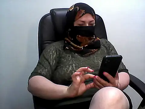 EllaLove2277 online show from 05-19-26, 05:14