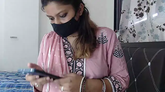 SpicykhalifaX online show from 05-03-26, 06:51