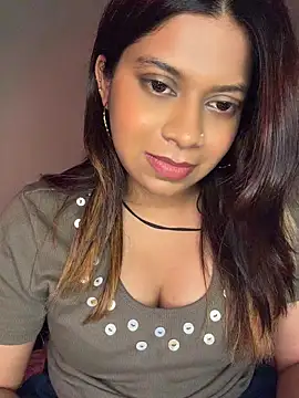 Snapshot of SpicykhalifaX chatting on 06-15-26, 04:39 SpicykhalifaX online show from 06-15-26, 04:39