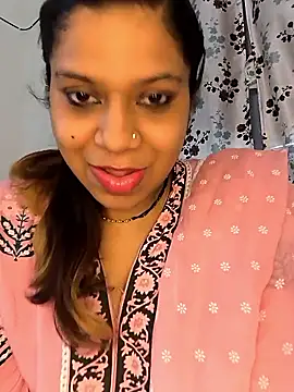 SpicykhalifaX online show from 05-09-26, 06:39