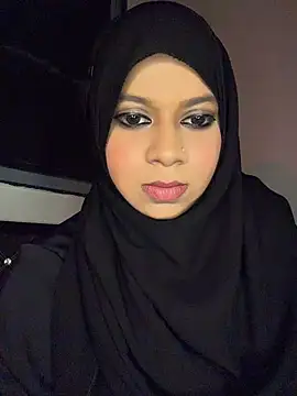 Snapshot of SpicykhalifaX chatting on 06-25-26, 05:18 SpicykhalifaX online show from 06-25-26, 05:18