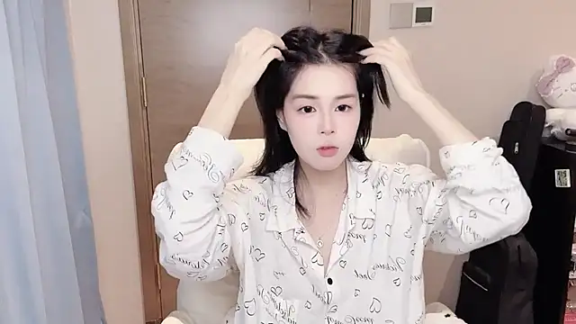 Koi-00 online show from 02-03-26, 07:13