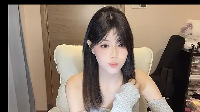 Koi-00 online show from 11-07-25, 01:32