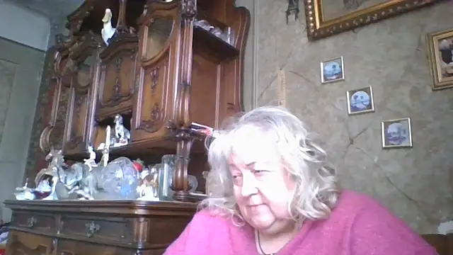 Lala-Love56 online show from 05-21-26, 06:00