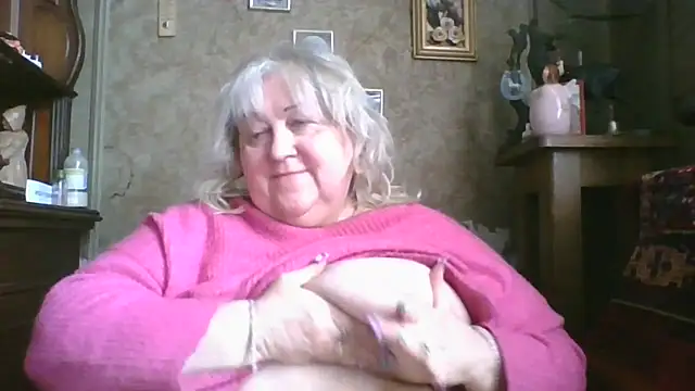 Lala-Love56 online show from 04-08-26, 09:11