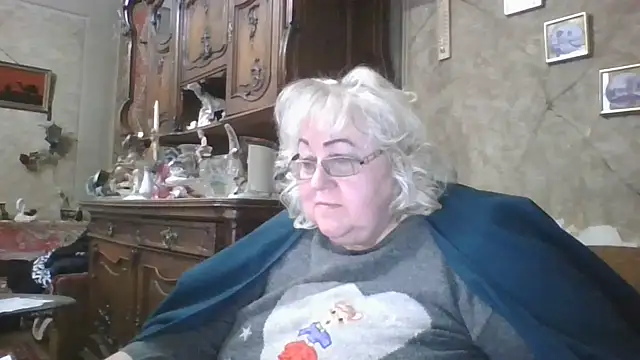 Lala-Love56 online show from 10-18-25, 07:38