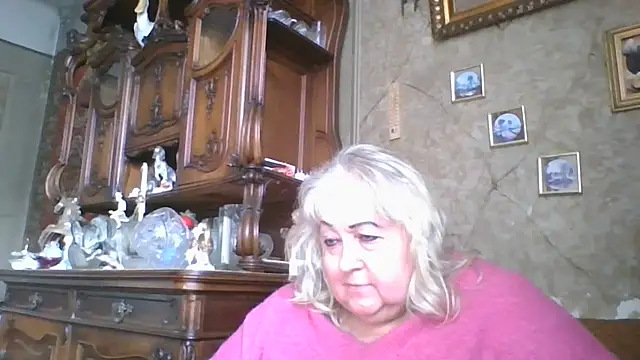Lala-Love56 online show from 05-13-26, 10:55