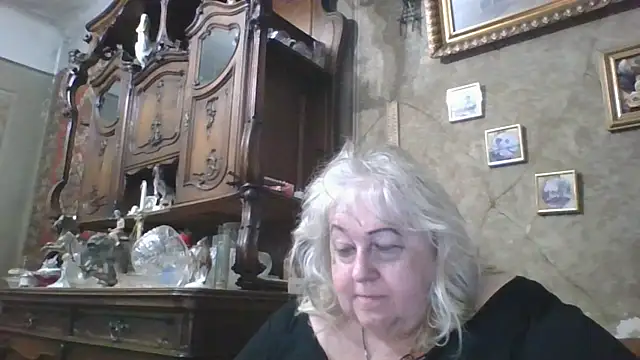 Lala-Love56 online show from 05-12-26, 06:03