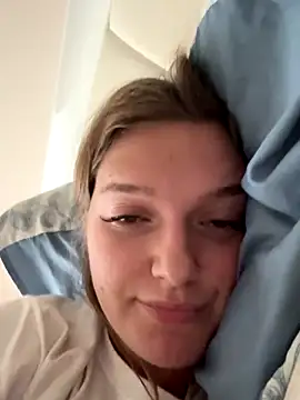 Bellatrisssaa online show from 09-12-25, 07:08