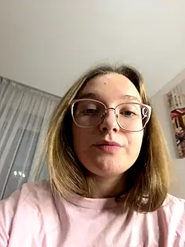 Bellatrisssaa online show from 11-20-25, 03:02