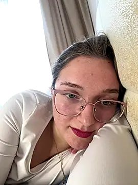 Bellatrisssaa online show from 11-06-25, 11:36