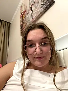 Bellatrisssaa online show from 12-03-25, 03:33