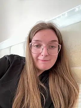 Bellatrisssaa online show from 03-06-26, 01:50