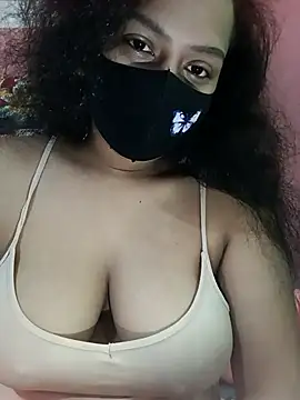 Snapshot of Samiya3344 chatting on 10-17-25, 01:42 Samiya3344 online show from 10-17-25, 01:42