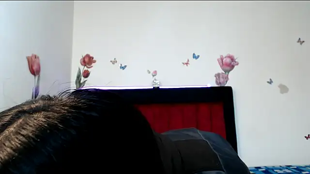 Valeryxs online show from 04-14-26, 01:05