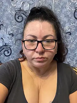 Snapshot of Vilvet777 chatting on 10-16-25, 11:18 Vilvet777 online show from 10-16-25, 11:18