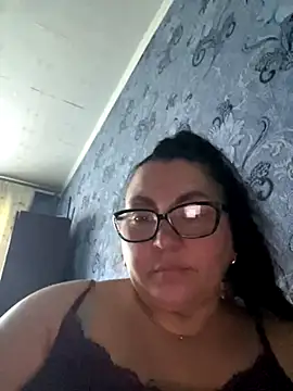 Snapshot of Vilvet777 chatting on 10-15-25, 10:01 Vilvet777 online show from 10-15-25, 10:01