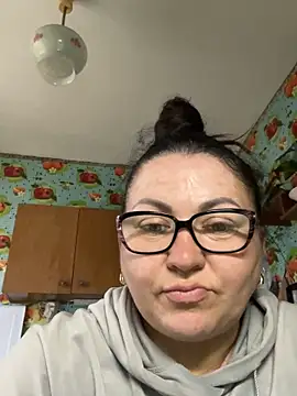 Snapshot of Vilvet777 chatting on 10-13-25, 12:40 Vilvet777 online show from 10-13-25, 12:40