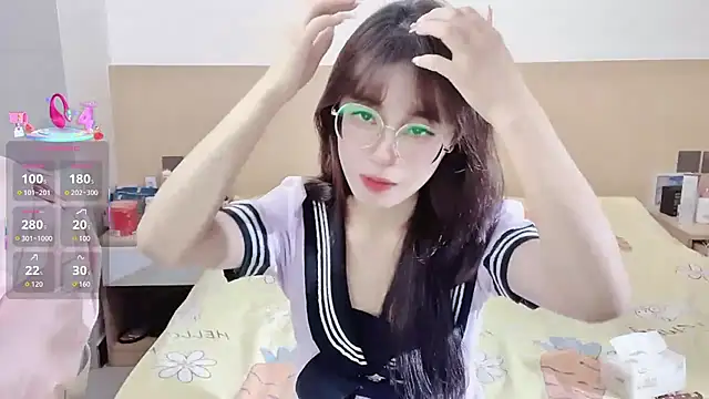 yuanbao a online show from 09-30-25, 12:11