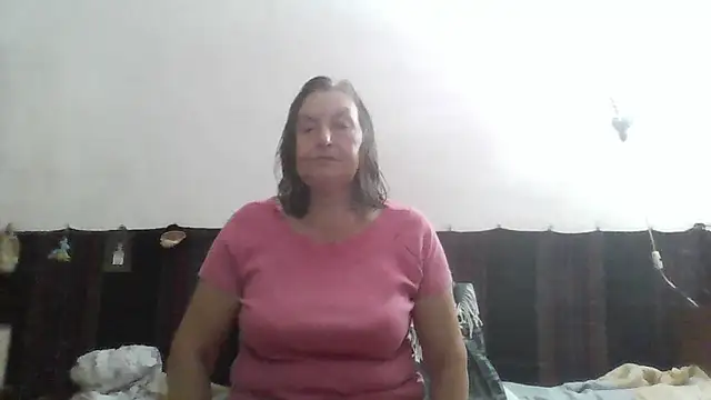 Snapshot of AnnaLive570 chatting on 07-13-26, 03:39 AnnaLive570 online show from 07-13-26, 03:39