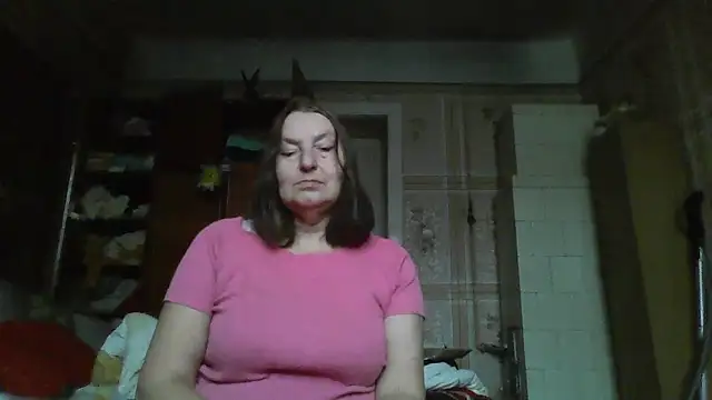 AnnaLive570 online show from 12-21-25, 09:11