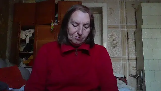 AnnaLive570 online show from 10-13-25, 08:49