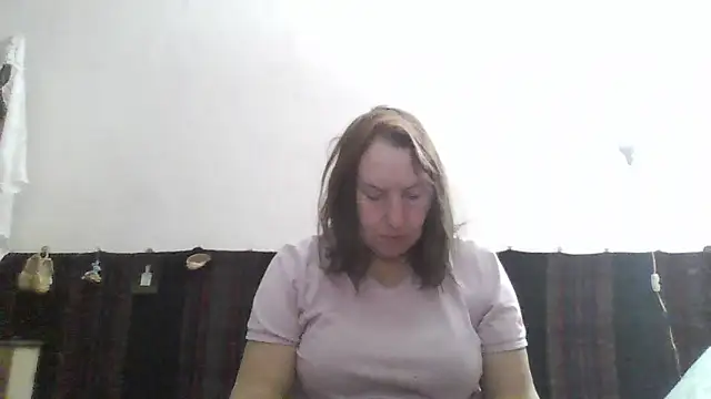 AnnaLive570 online show from 03-25-26, 02:12