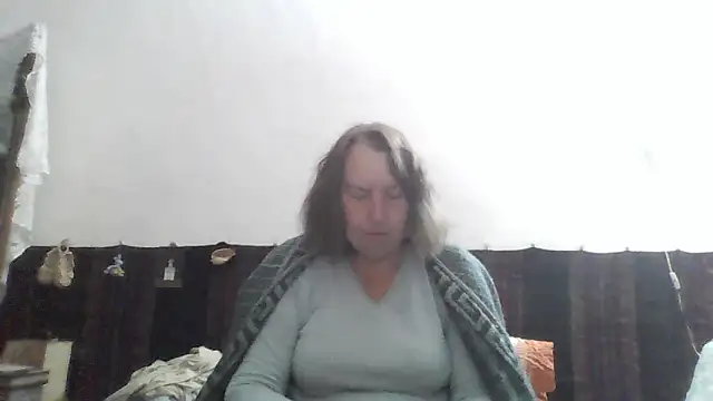 AnnaLive570 online show from 05-18-26, 01:28