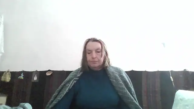 AnnaLive570 online show from 04-19-26, 03:02