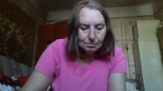 AnnaLive570 online show from 11-14-25, 09:02