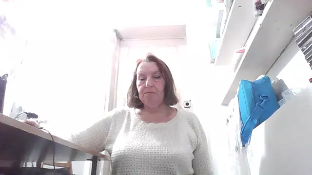 AnnaLive570 online show from 03-27-26, 12:17