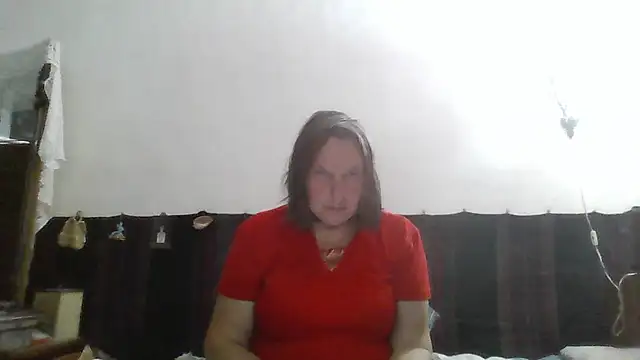Snapshot of AnnaLive570 chatting on 07-01-26, 03:18 AnnaLive570 online show from 07-01-26, 03:18