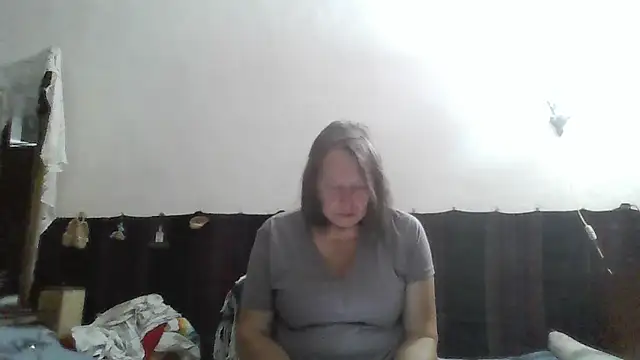 Snapshot of AnnaLive570 chatting on 07-08-26, 03:19 AnnaLive570 online show from 07-08-26, 03:19