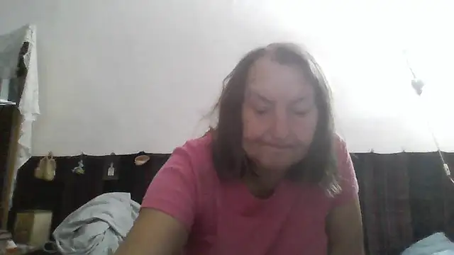 Snapshot of AnnaLive570 chatting on 07-12-26, 03:29 AnnaLive570 online show from 07-12-26, 03:29