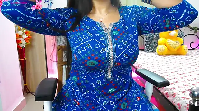 WildDimpi 0 online show from 10-31-25, 06:15