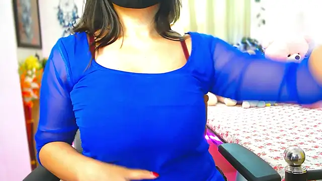 WildDimpi 0 online show from 06-10-26, 04:41