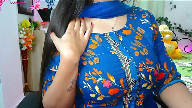 WildDimpi 0 online show from 01-06-26, 08:35