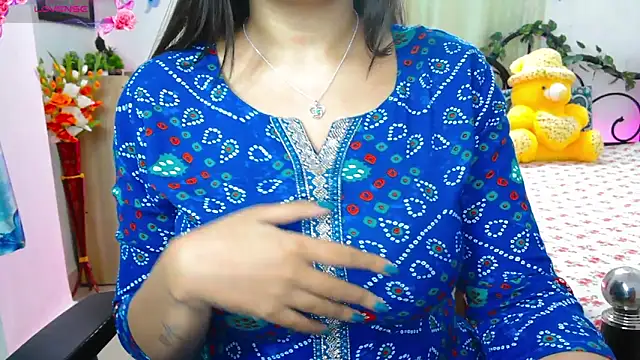 Snapshot of WildDimpi_0 chatting on 10-13-25, 12:18 WildDimpi 0 online show from 10-13-25, 12:18