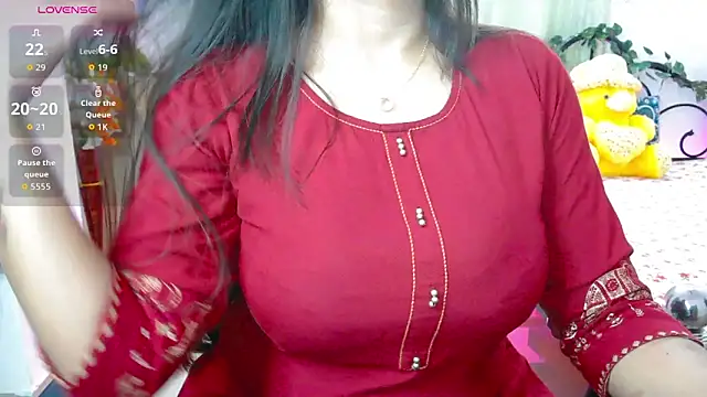 Snapshot of WildDimpi_0 chatting on 09-19-25, 01:26 WildDimpi 0 online show from 09-19-25, 01:26