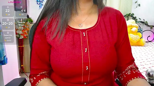 Snapshot of WildDimpi_0 chatting on 09-22-25, 02:28 WildDimpi 0 online show from 09-22-25, 02:28