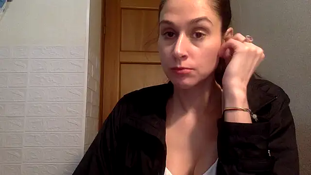 Lysarae online show from 11-09-25, 05:28