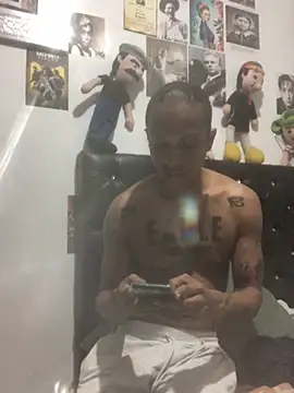 elpeluchenegroxxx3 online show from 03-31-26, 11:18