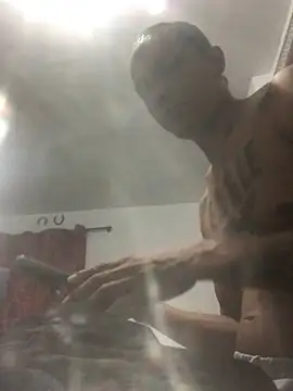 elpeluchenegroxxx3 online show from 04-07-26, 01:51