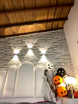 Kristy1  online show from 10-18-25, 11:12